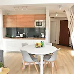 Dwupoziomowy Na Stoku - Apartamentuj Apartment Karpacz