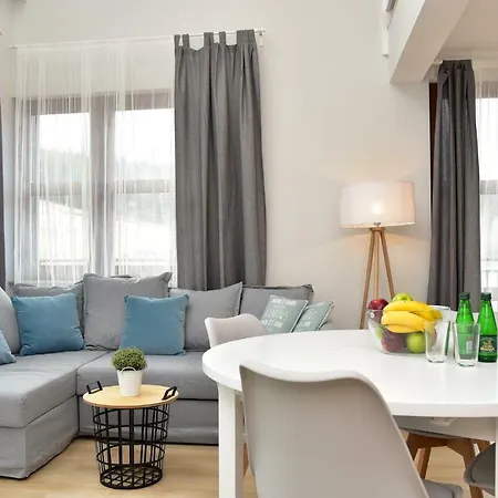 Dwupoziomowy Na Stoku - Apartamentuj Lägenhet *