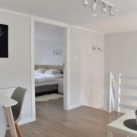 Lägenhet Dwupoziomowy Na Stoku - Apartamentuj